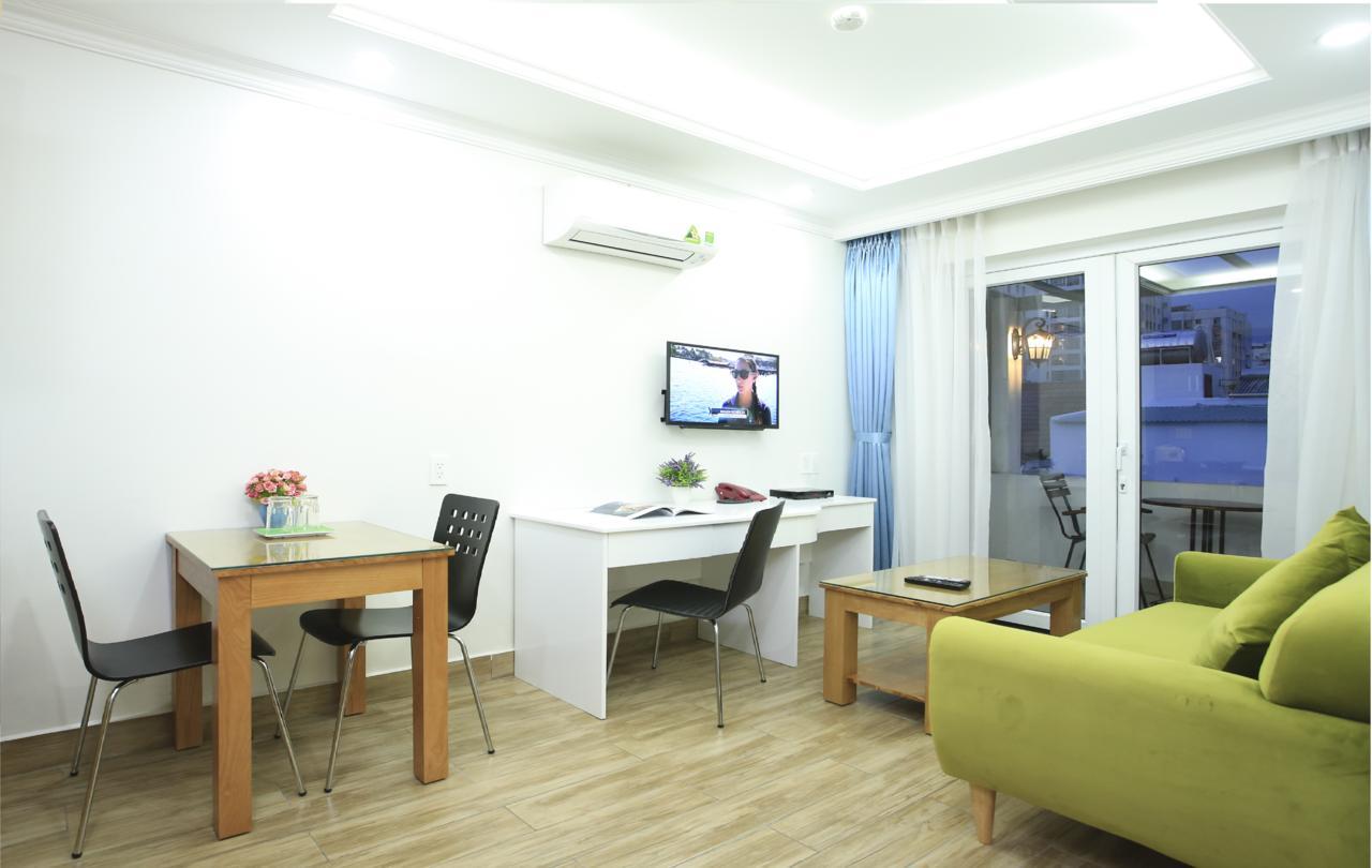 Atlas Hotel & Apartments Хошимин Екстериор снимка