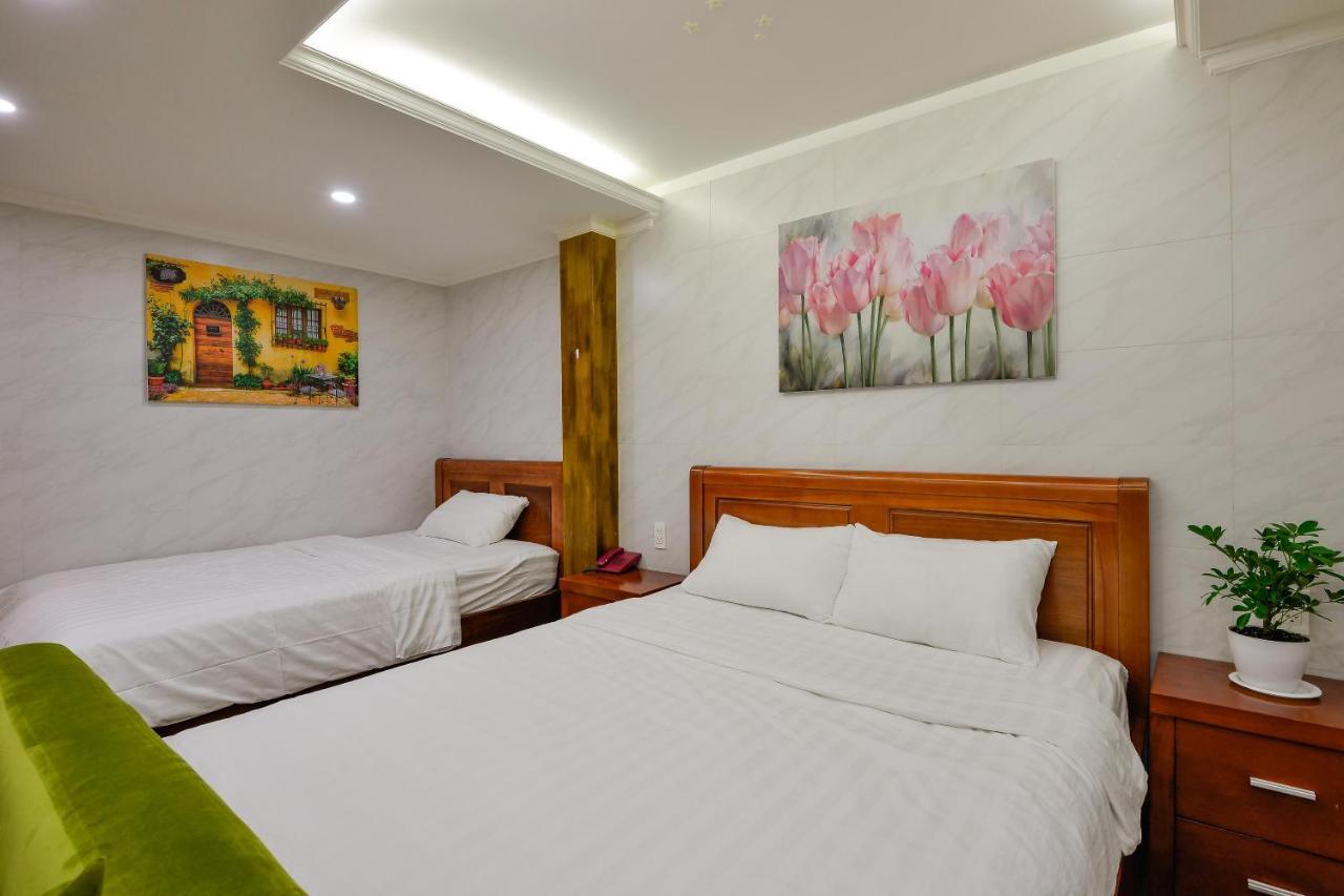 Atlas Hotel & Apartments Хошимин Екстериор снимка